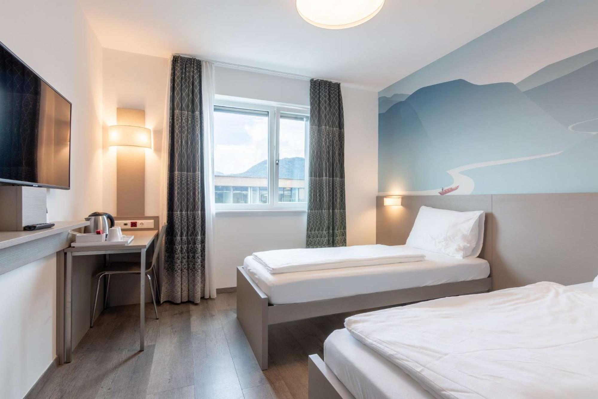 Hotel Western 3*